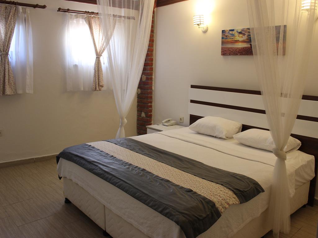 Destina Hotel בוזקאדה מראה חיצוני תמונה