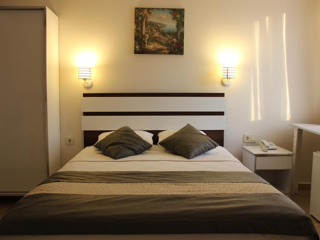 Destina Hotel בוזקאדה מראה חיצוני תמונה