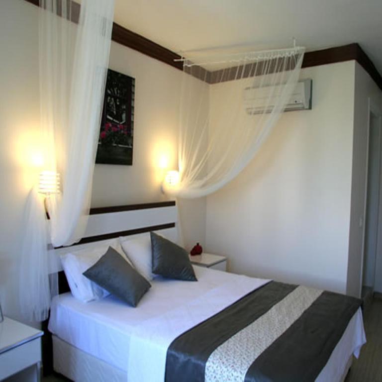 Destina Hotel בוזקאדה מראה חיצוני תמונה