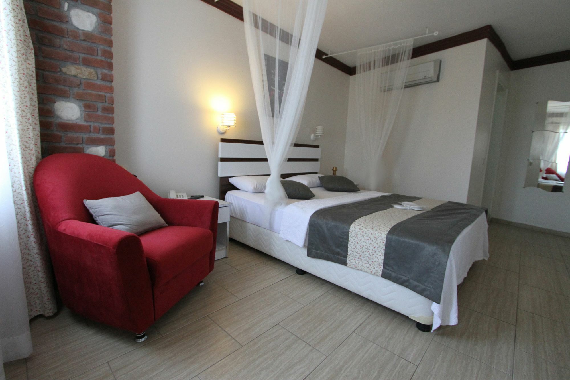 Destina Hotel בוזקאדה מראה חיצוני תמונה